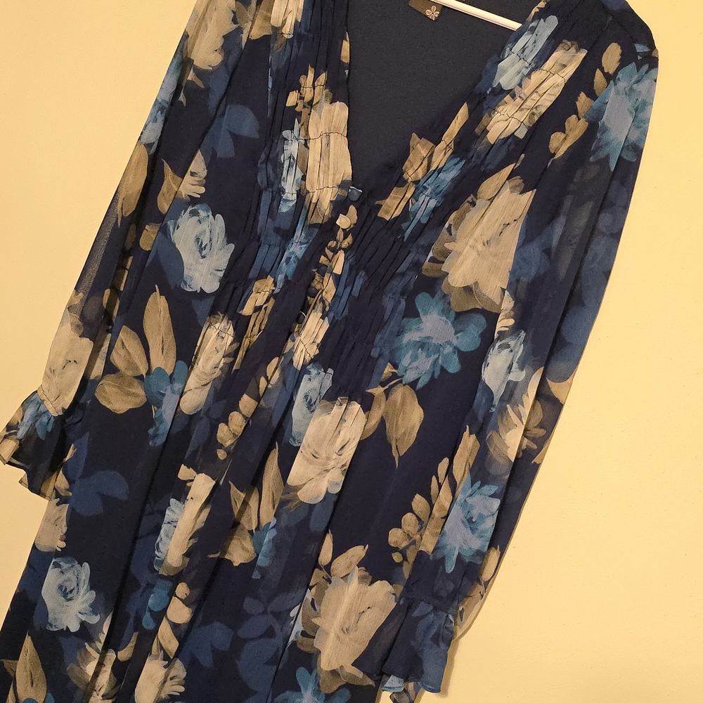 Taylor Navy and Cream Floral Long Sleeve Dress - Picture 2 of 7